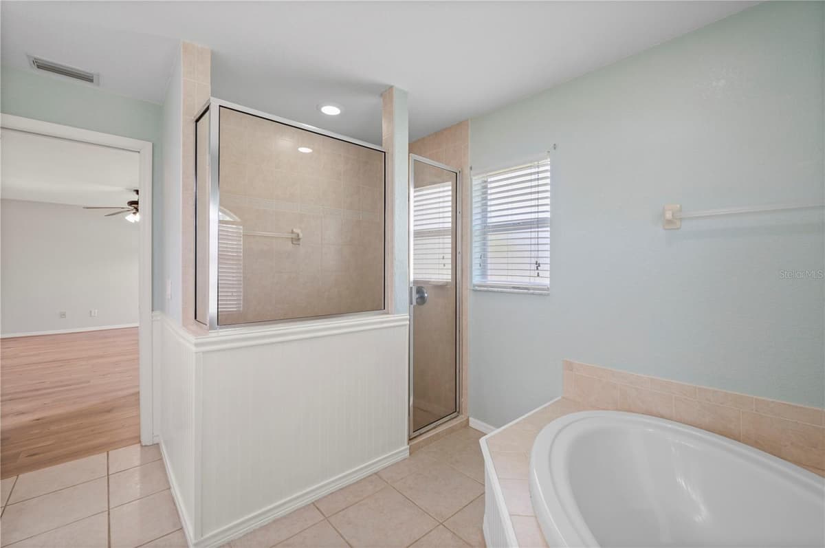 5615 MOJAVE AVENUE — photo 26 of 57