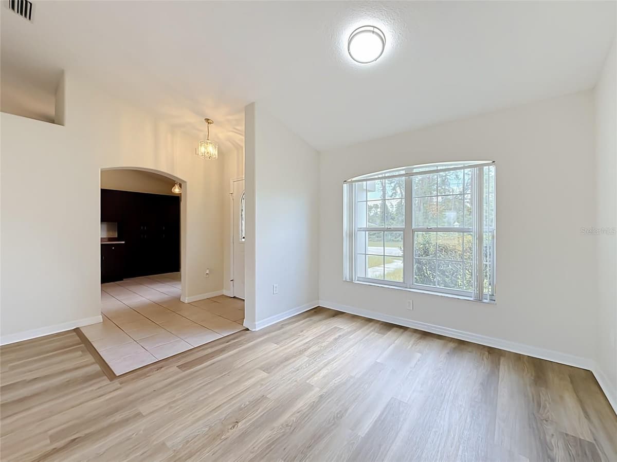 626 MARION OAKS LANE — photo 7 of 59
