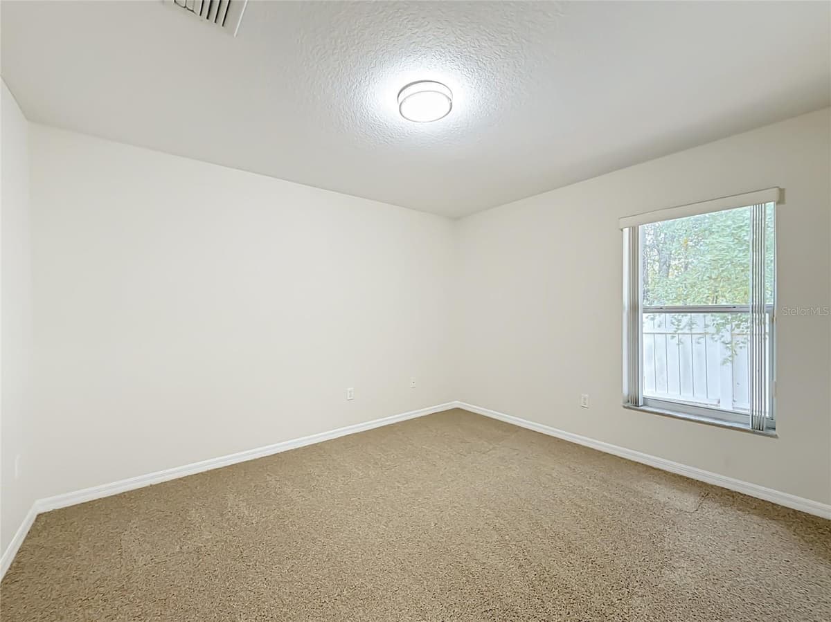 626 MARION OAKS LANE — photo 32 of 59