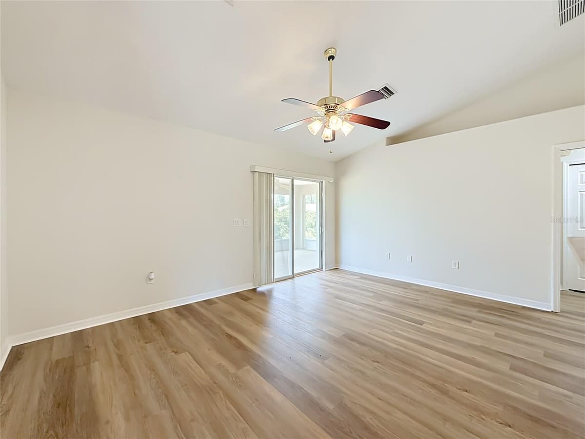 626 MARION OAKS LANE — photo 18 of 59