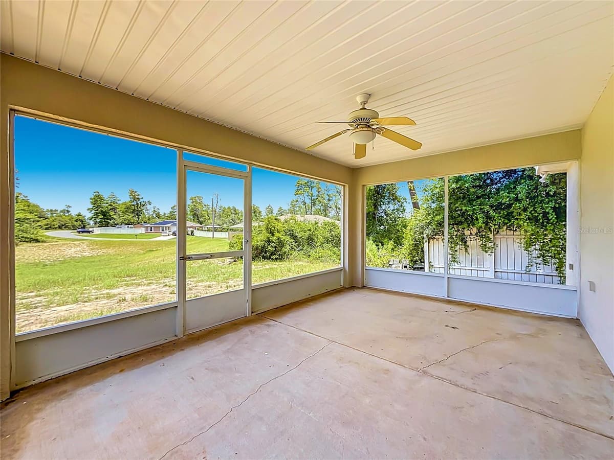626 MARION OAKS LANE — photo 43 of 59