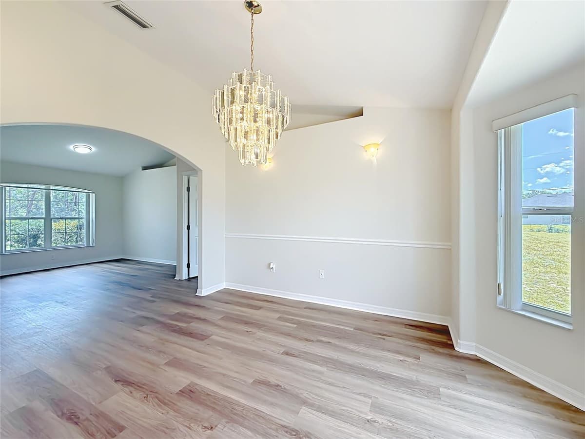 626 MARION OAKS LANE — photo 6 of 59
