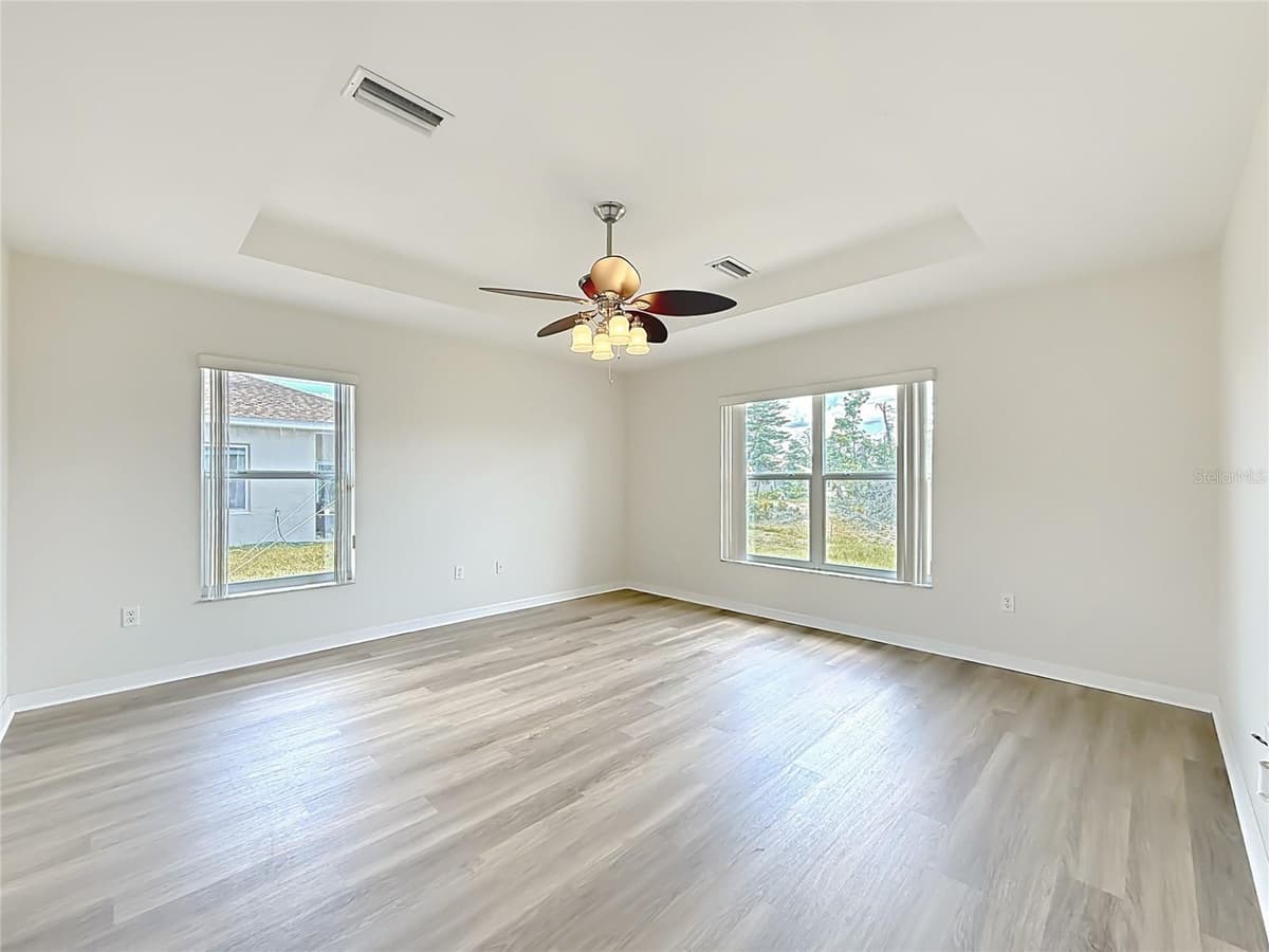 626 MARION OAKS LANE — photo 23 of 59