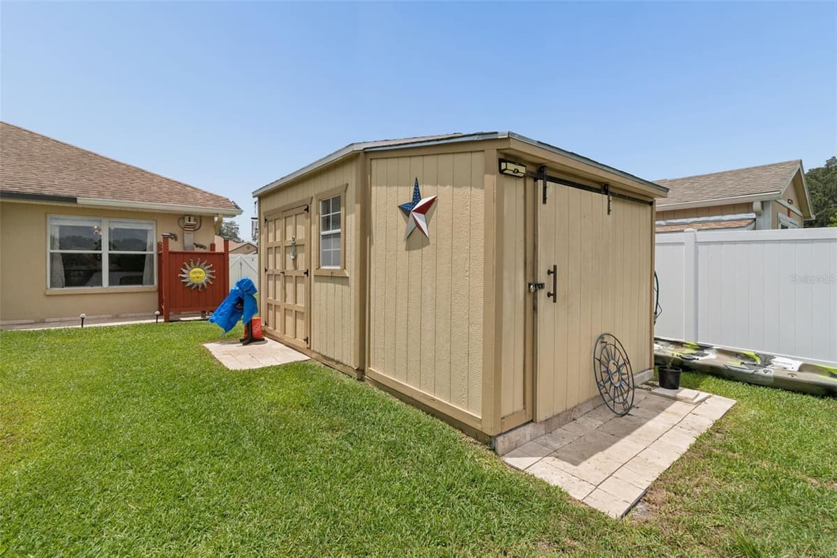 3119 BLACKWATER OAKS WAY — photo 43 of 48