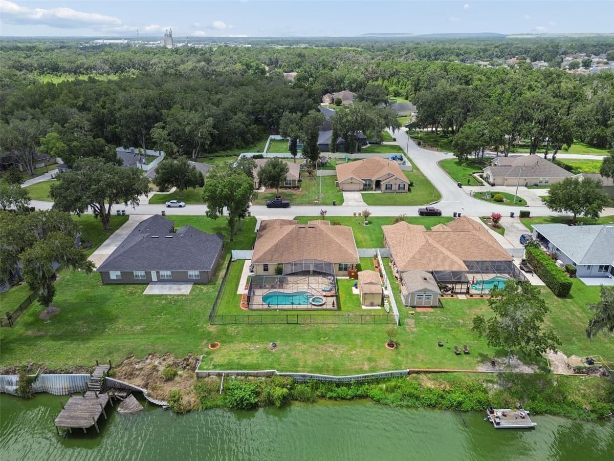 3119 BLACKWATER OAKS WAY — photo 47 of 48