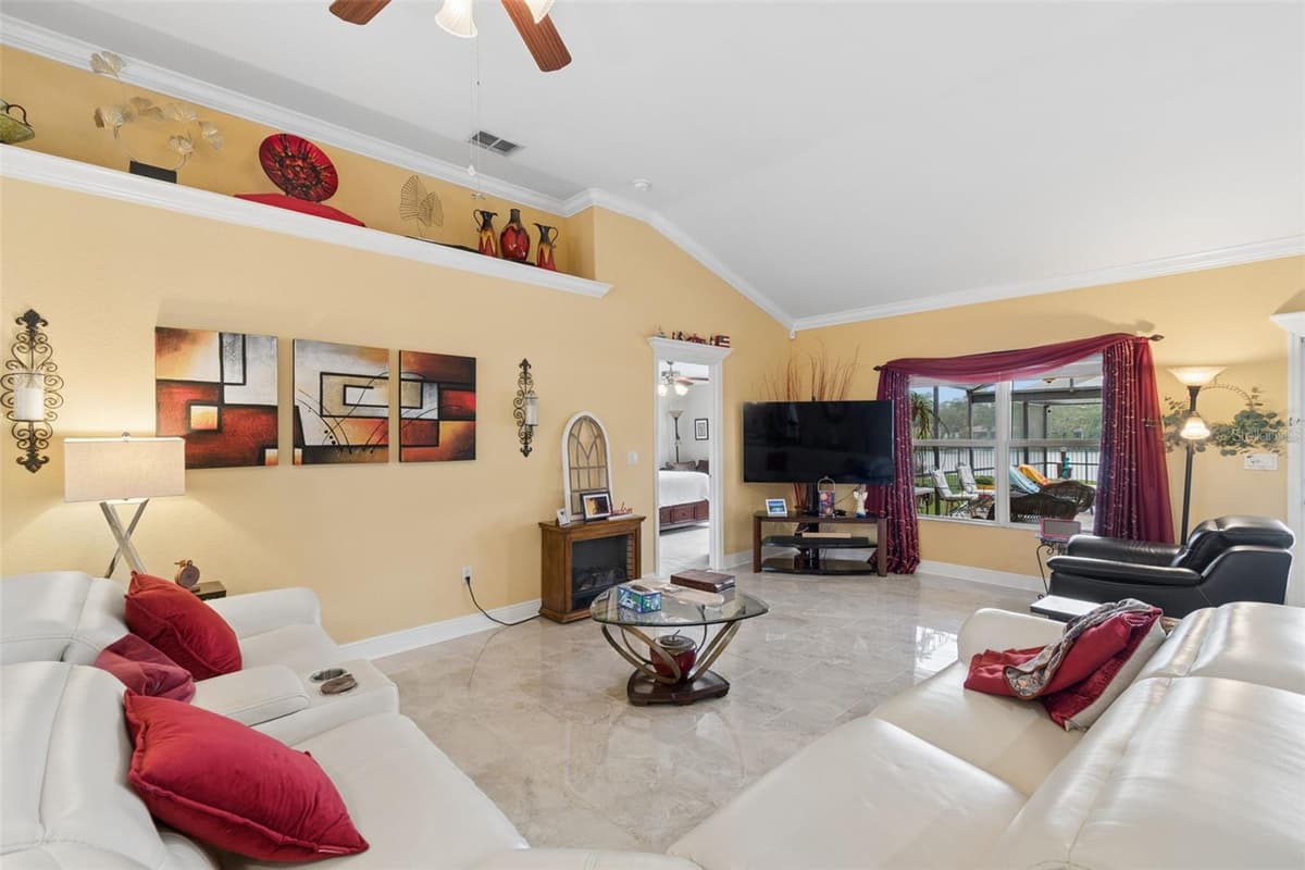 3119 BLACKWATER OAKS WAY — photo 11 of 48