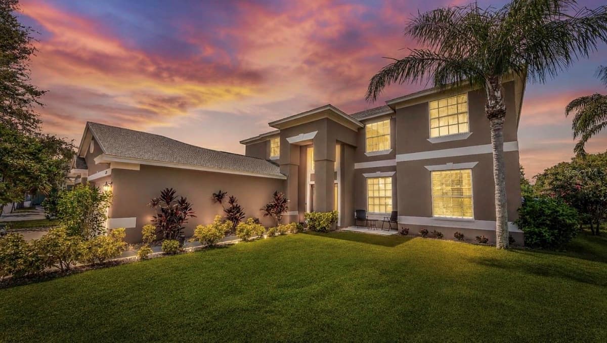 1853 PINK GUARA COURT — photo 1 of 41