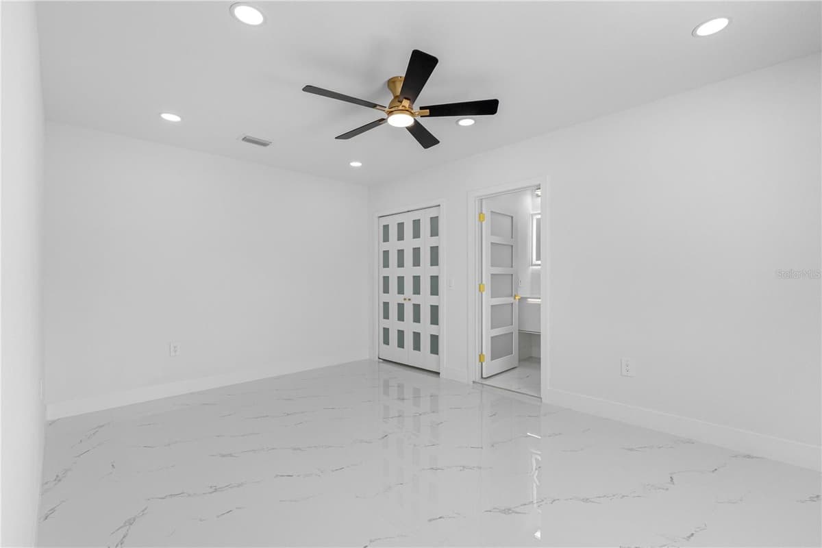 6419 MONTEREY BOULEVARD — photo 30 of 50