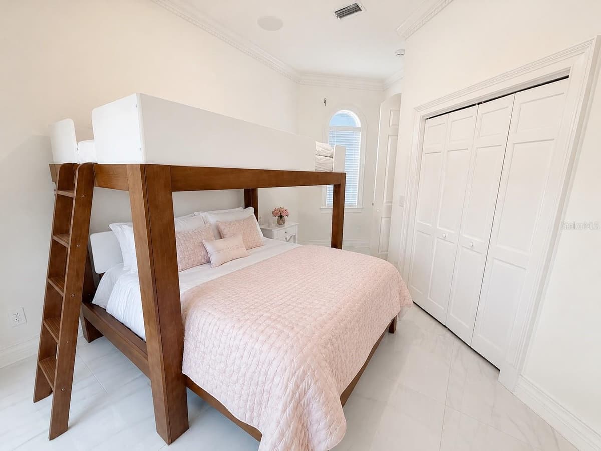 3800 GULF BOULEVARD — photo 19 of 31