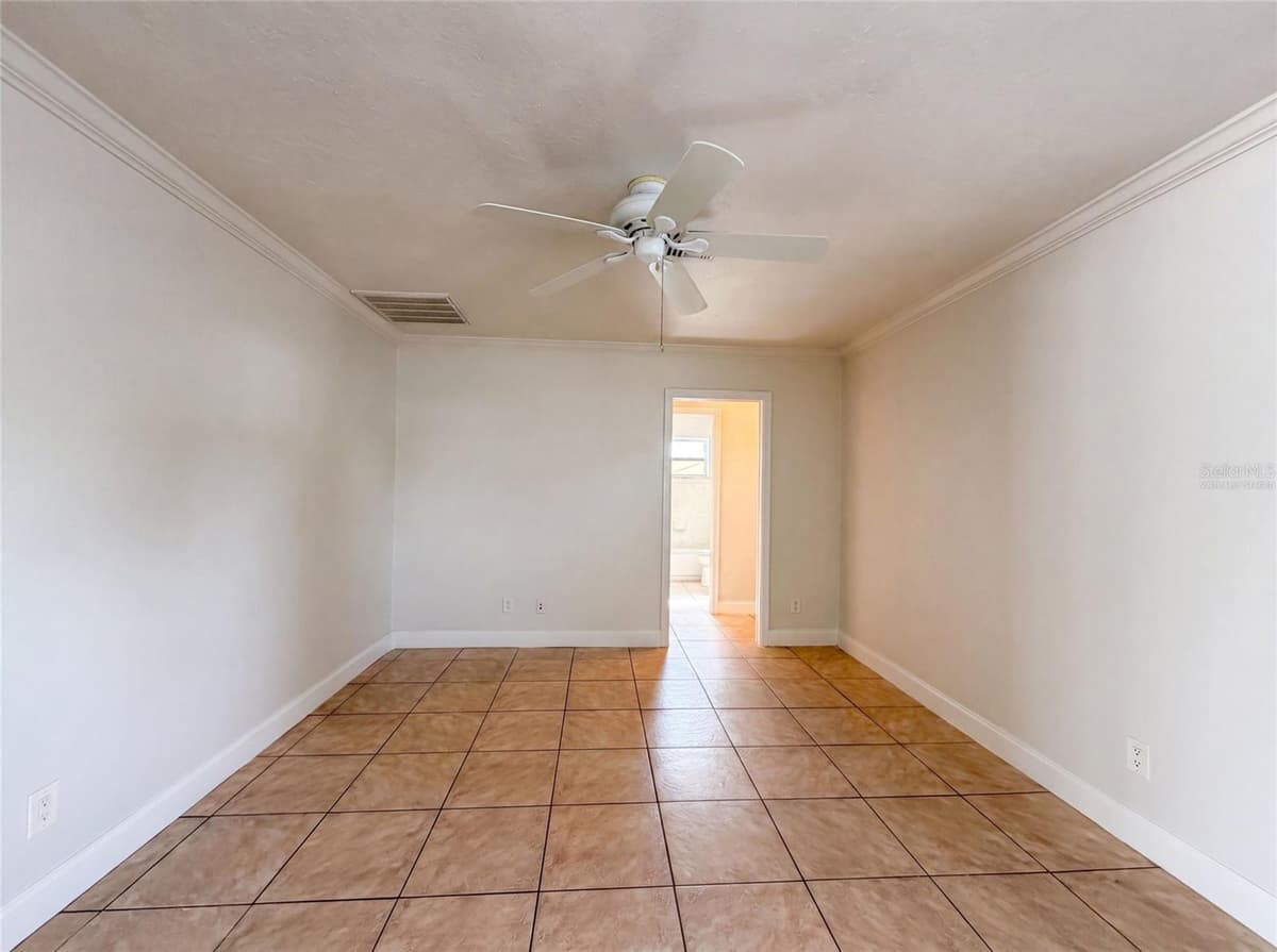 1672 JUPITER ROAD — photo 4 of 29