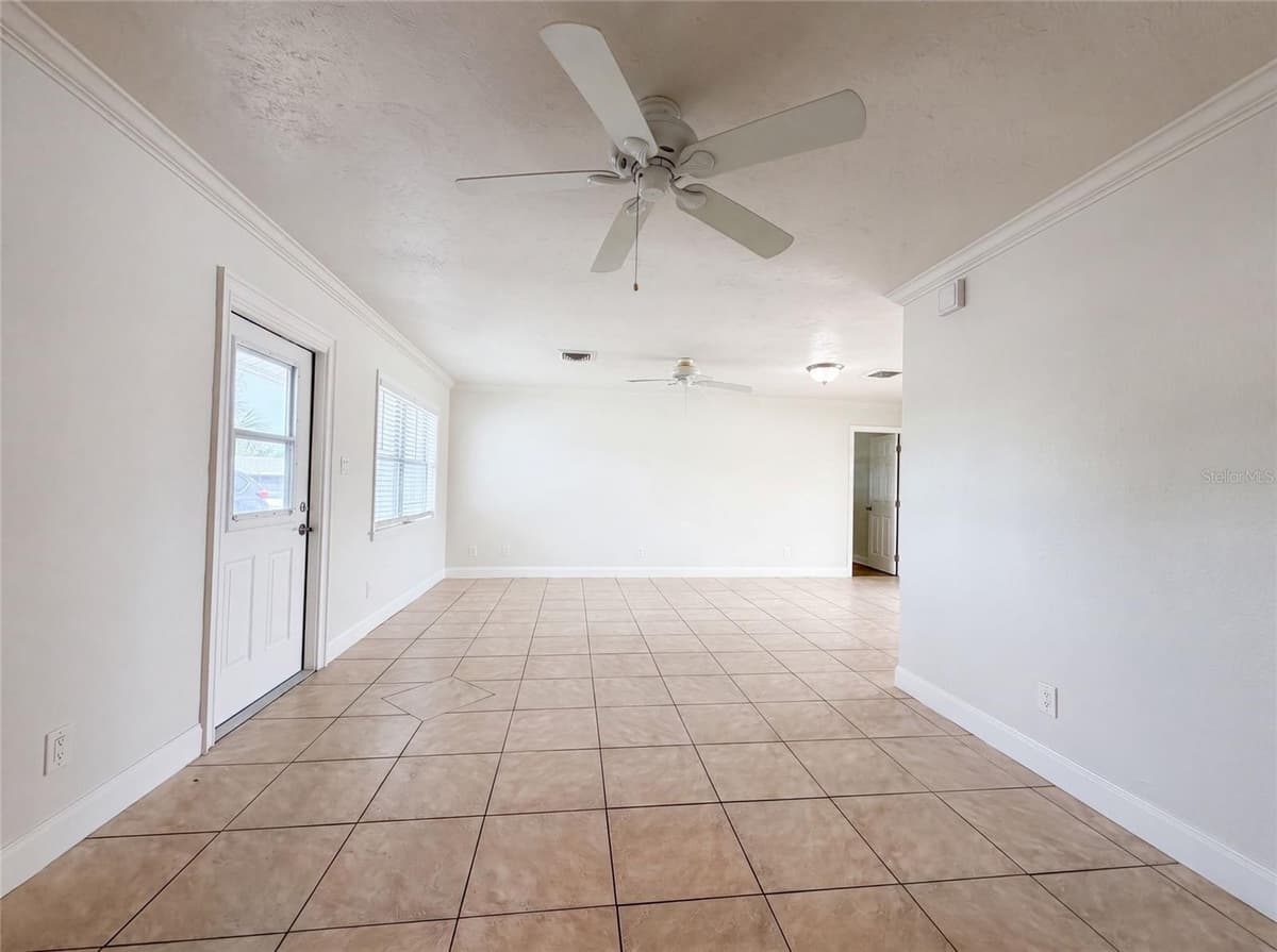 1672 JUPITER ROAD — photo 7 of 29