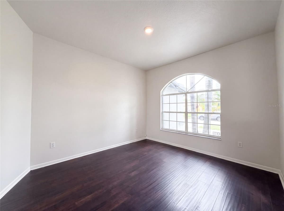 12919 PRESTWICK DRIVE — photo 13 of 27