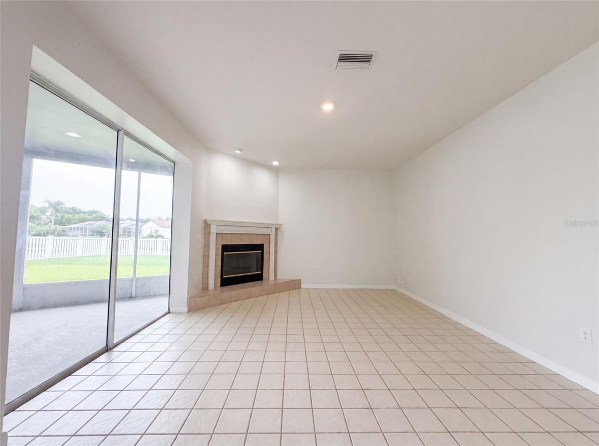 12919 PRESTWICK DRIVE — photo 11 of 27