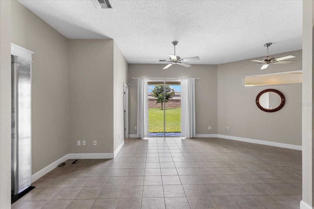 180 RIVER OAKS CIRCLE — photo 19 of 100