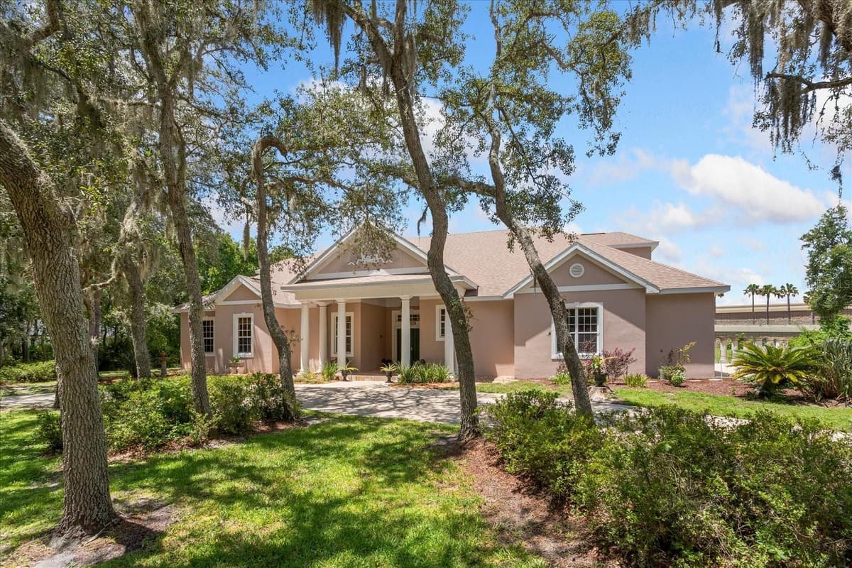 180 RIVER OAKS CIRCLE — photo 1 of 100