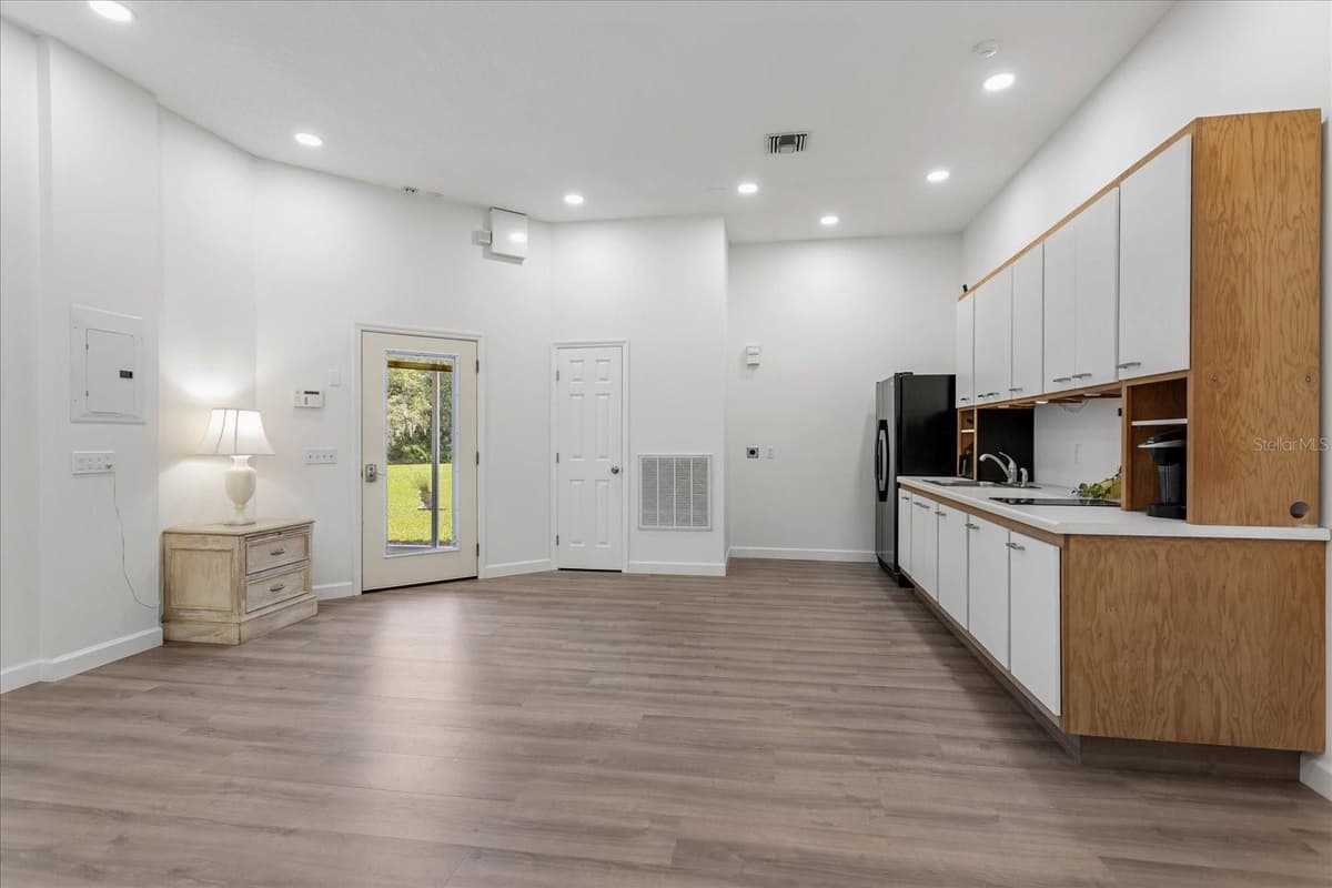 180 RIVER OAKS CIRCLE — photo 54 of 100