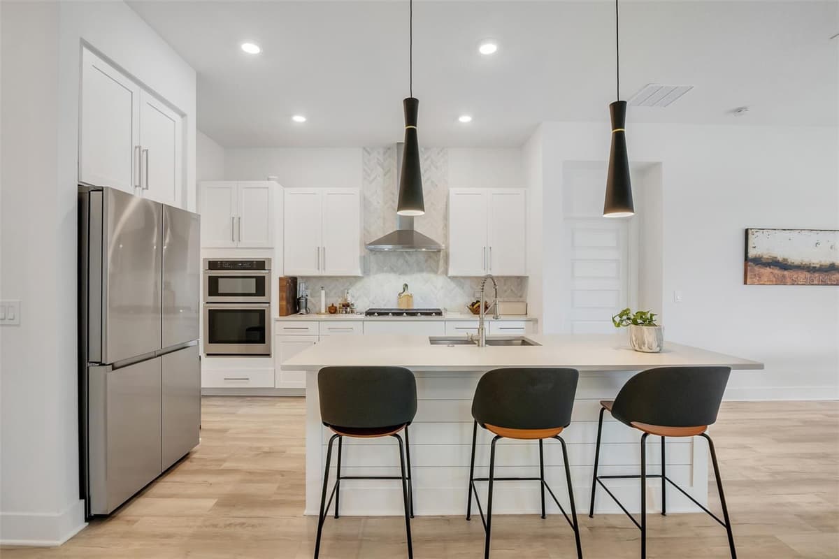 15009 LEBEAU LOOP — photo 8 of 40