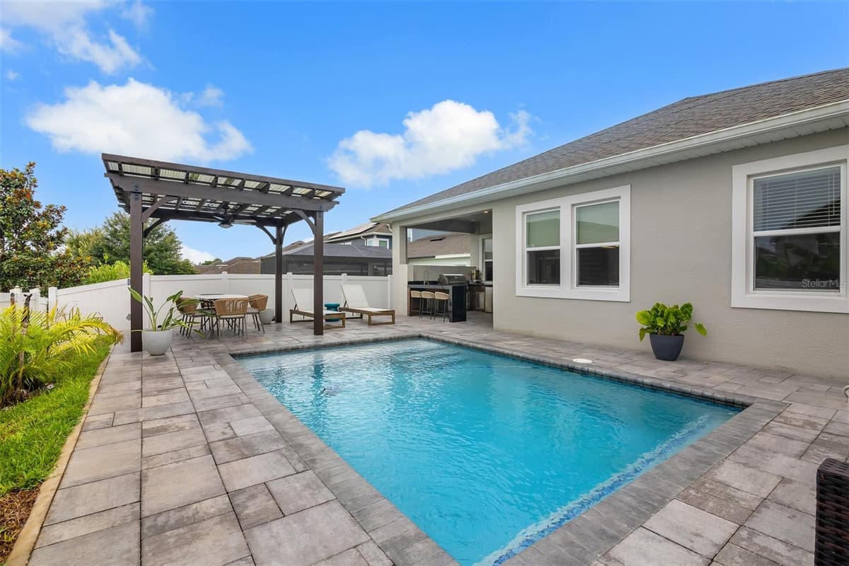 15009 LEBEAU LOOP — photo 5 of 40