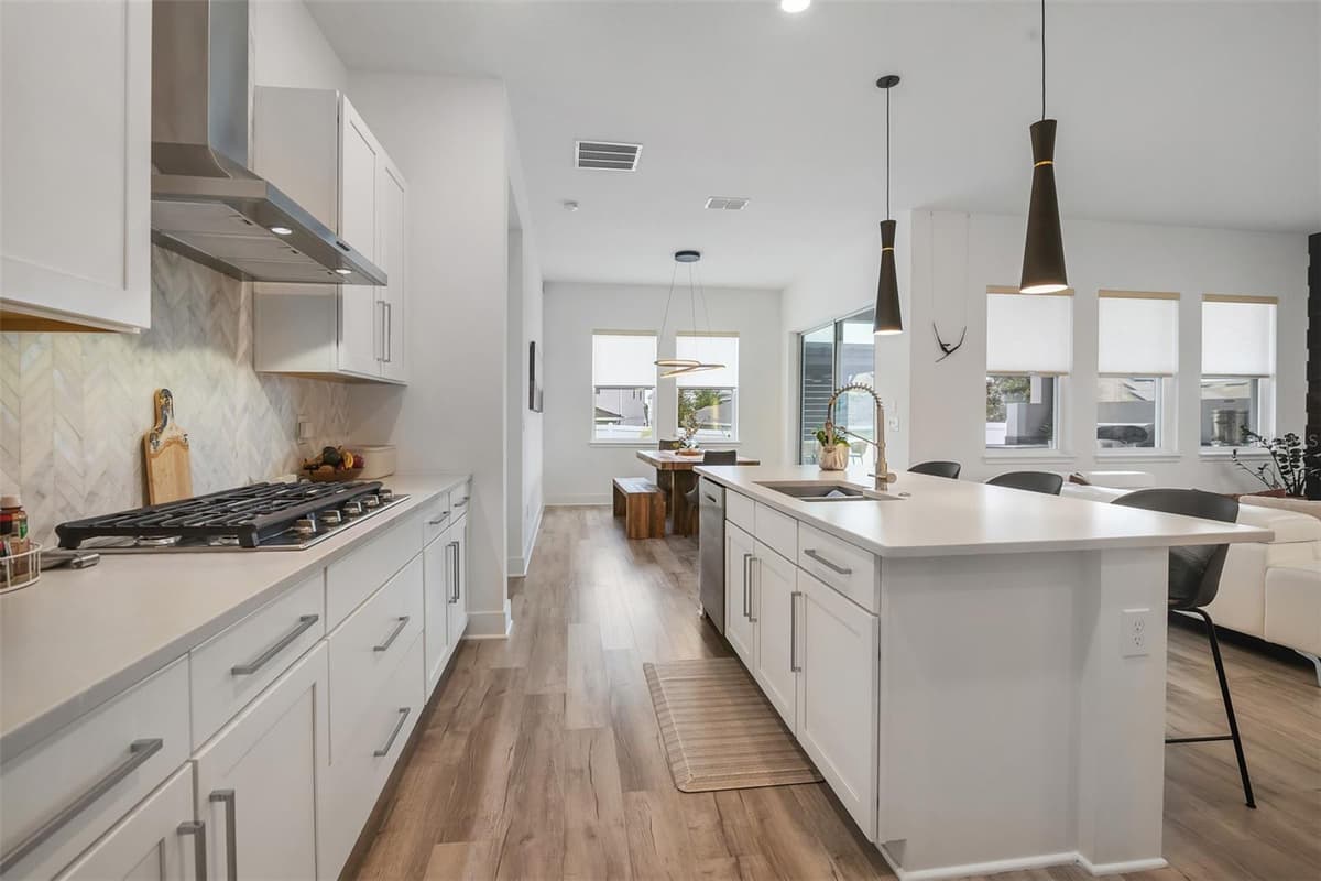 15009 LEBEAU LOOP — photo 11 of 40