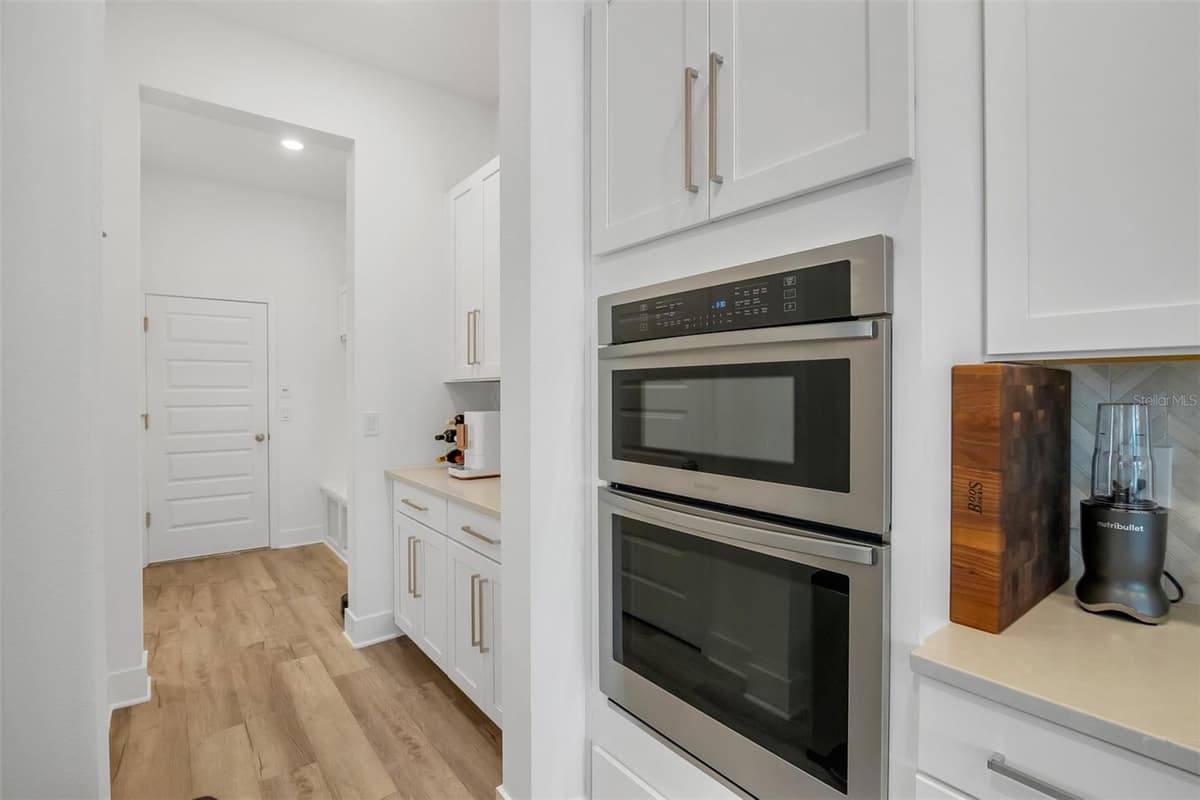 15009 LEBEAU LOOP — photo 10 of 40