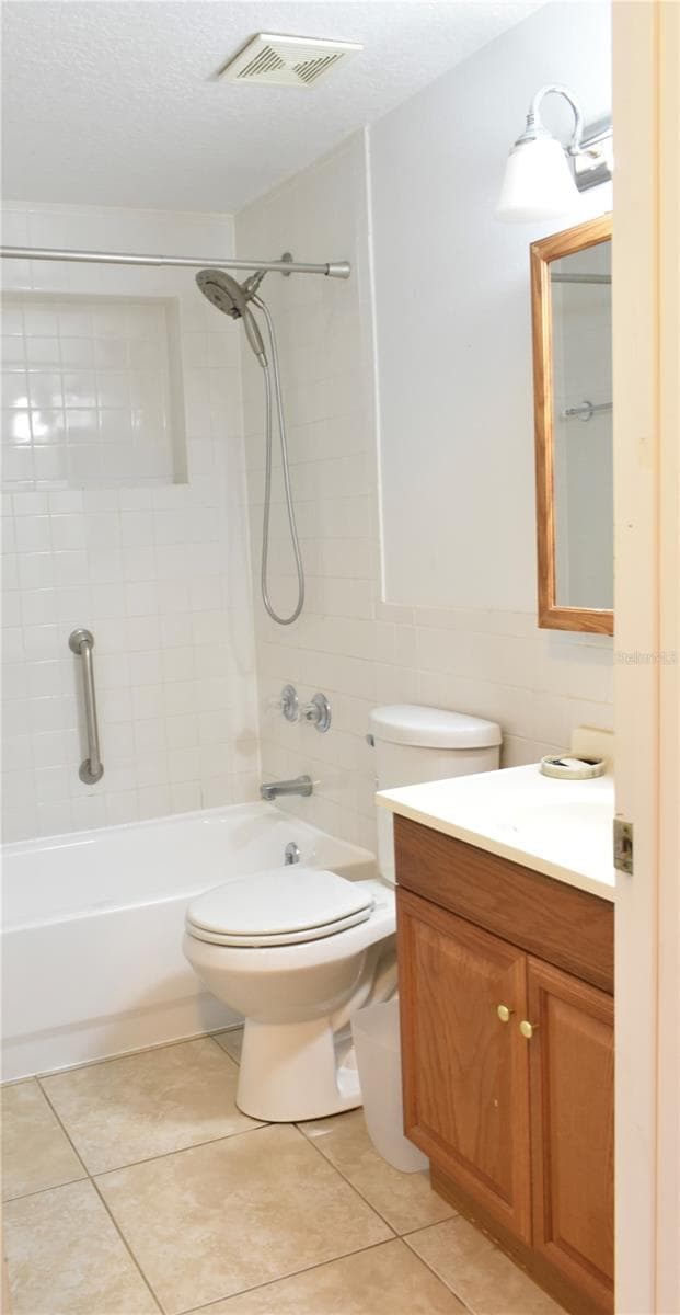 6006 N HUBERT AVE — photo 23 of 47