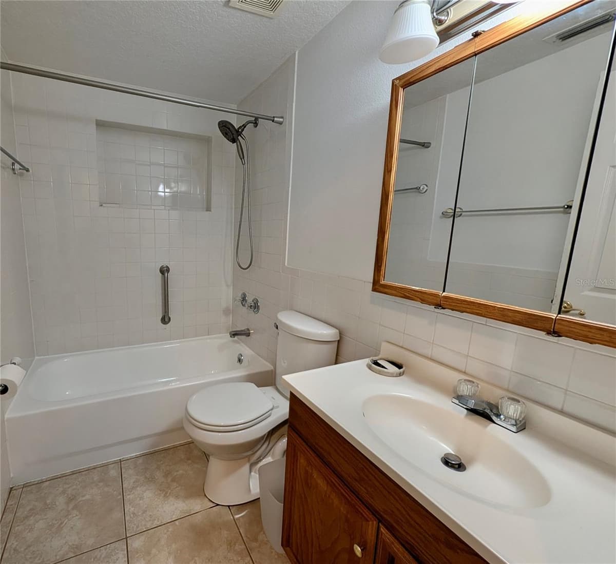 6006 N HUBERT AVE — photo 27 of 47