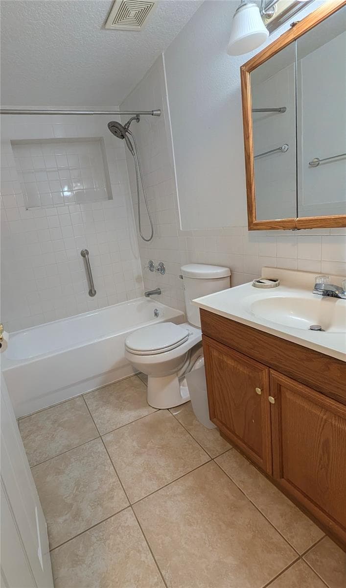 6006 N HUBERT AVE — photo 26 of 47