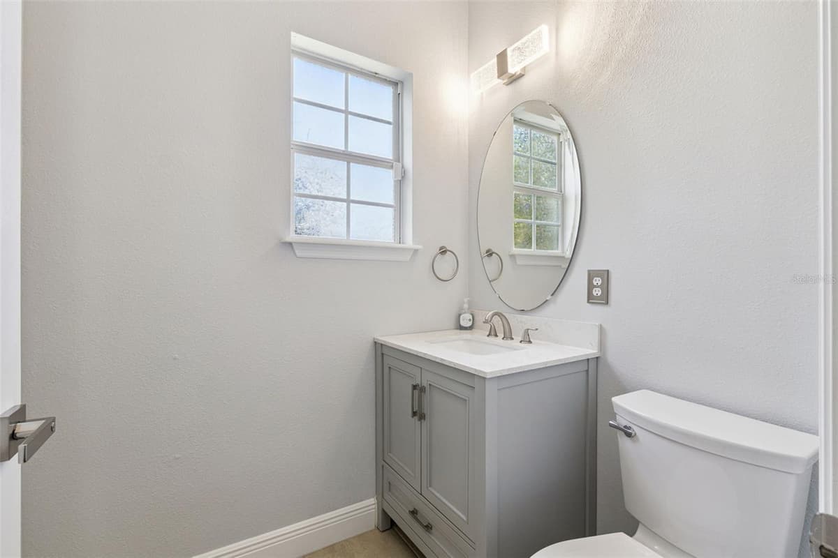 1569 CLOVERBAY LANE — photo 5 of 21