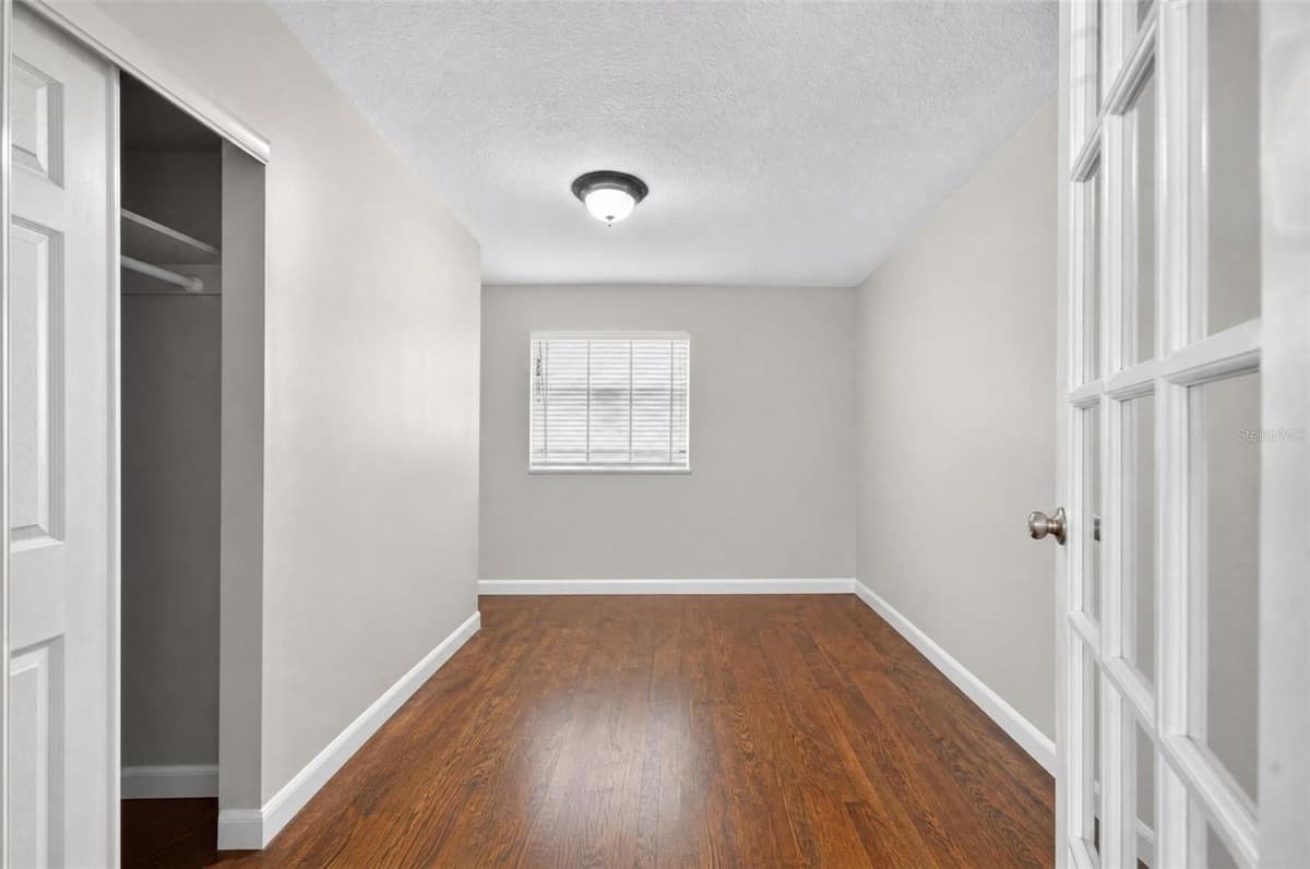 564 BROOKSIDE CIRCLE — photo 31 of 37