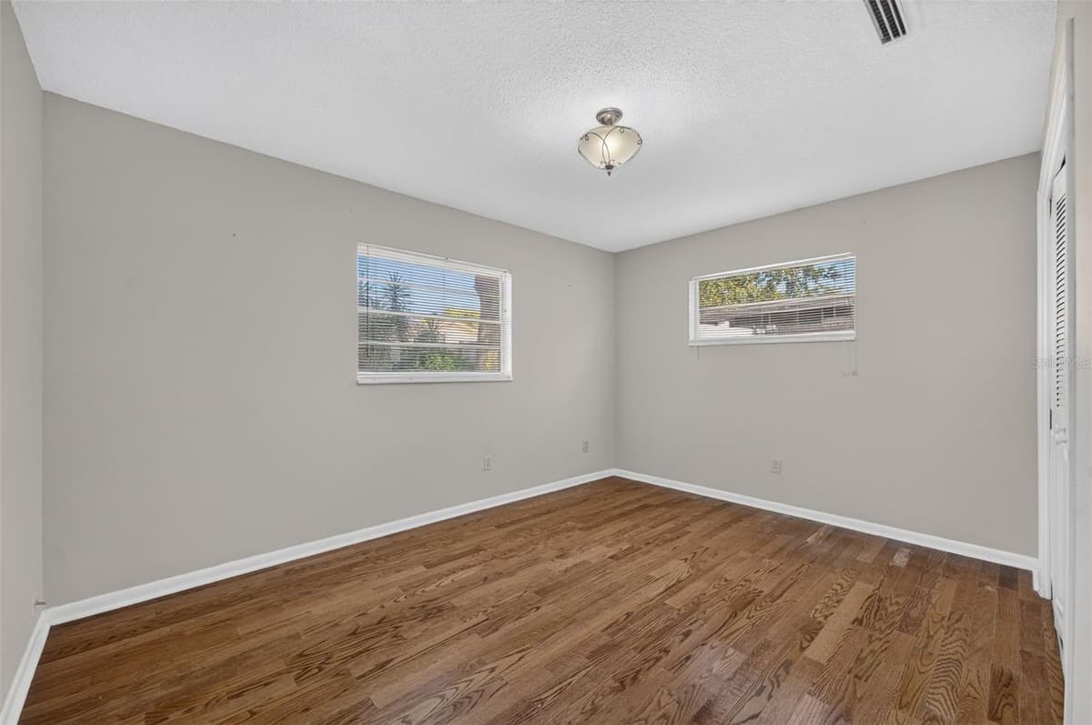 564 BROOKSIDE CIRCLE — photo 26 of 37