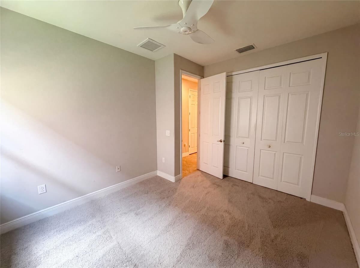 2575 GRAND LAKESIDE DRIVE — photo 13 of 43