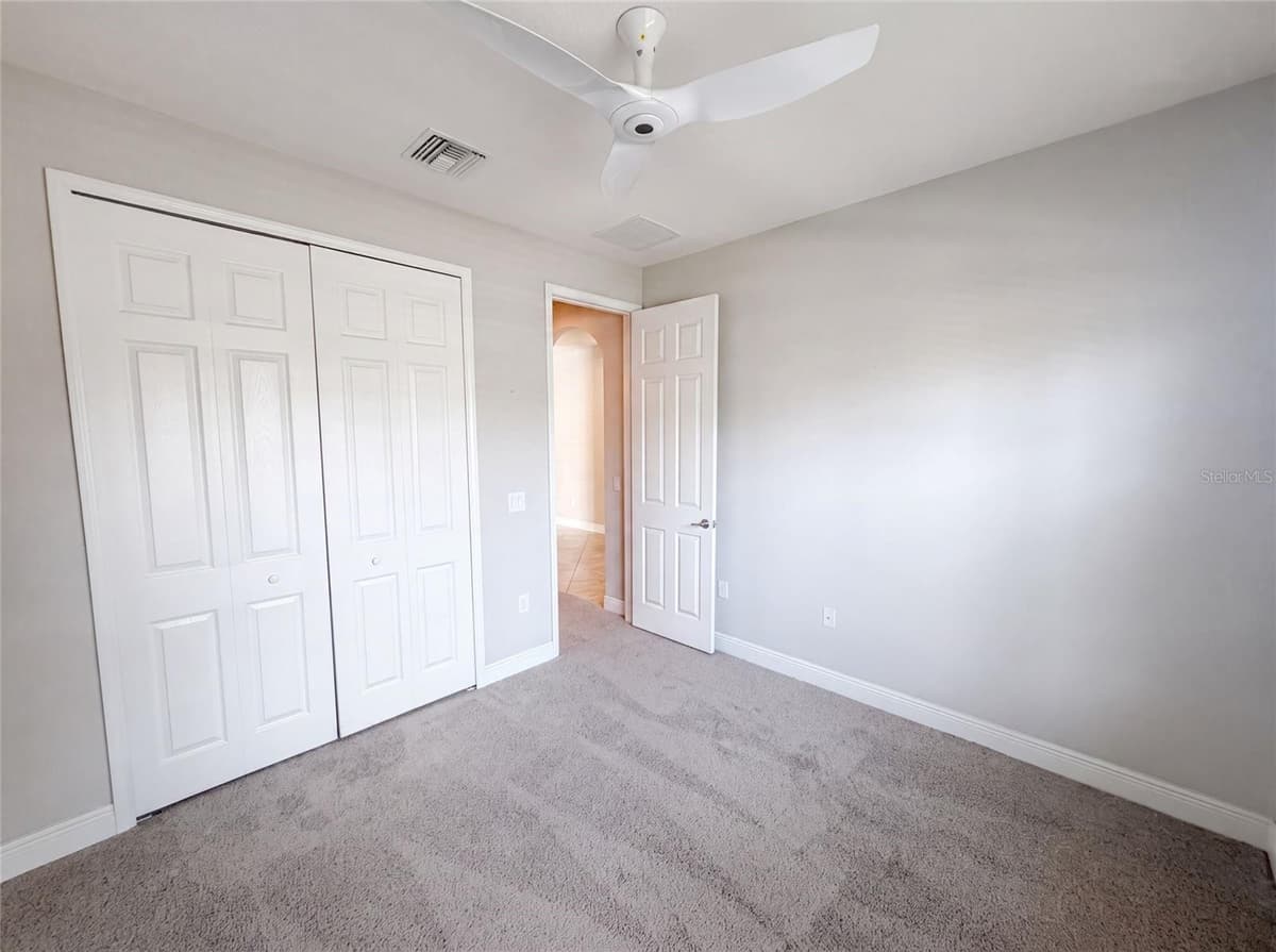2575 GRAND LAKESIDE DRIVE — photo 11 of 43