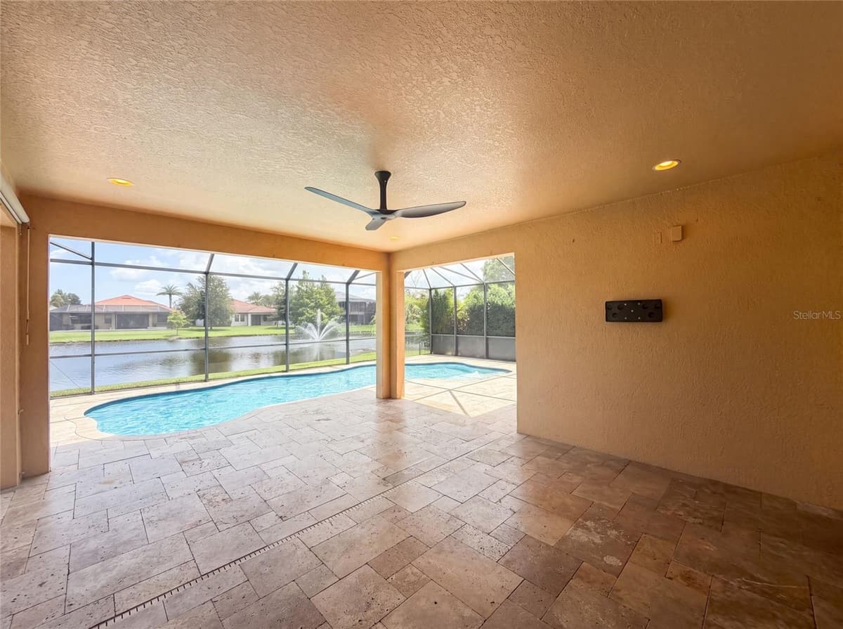 2575 GRAND LAKESIDE DRIVE — photo 37 of 43