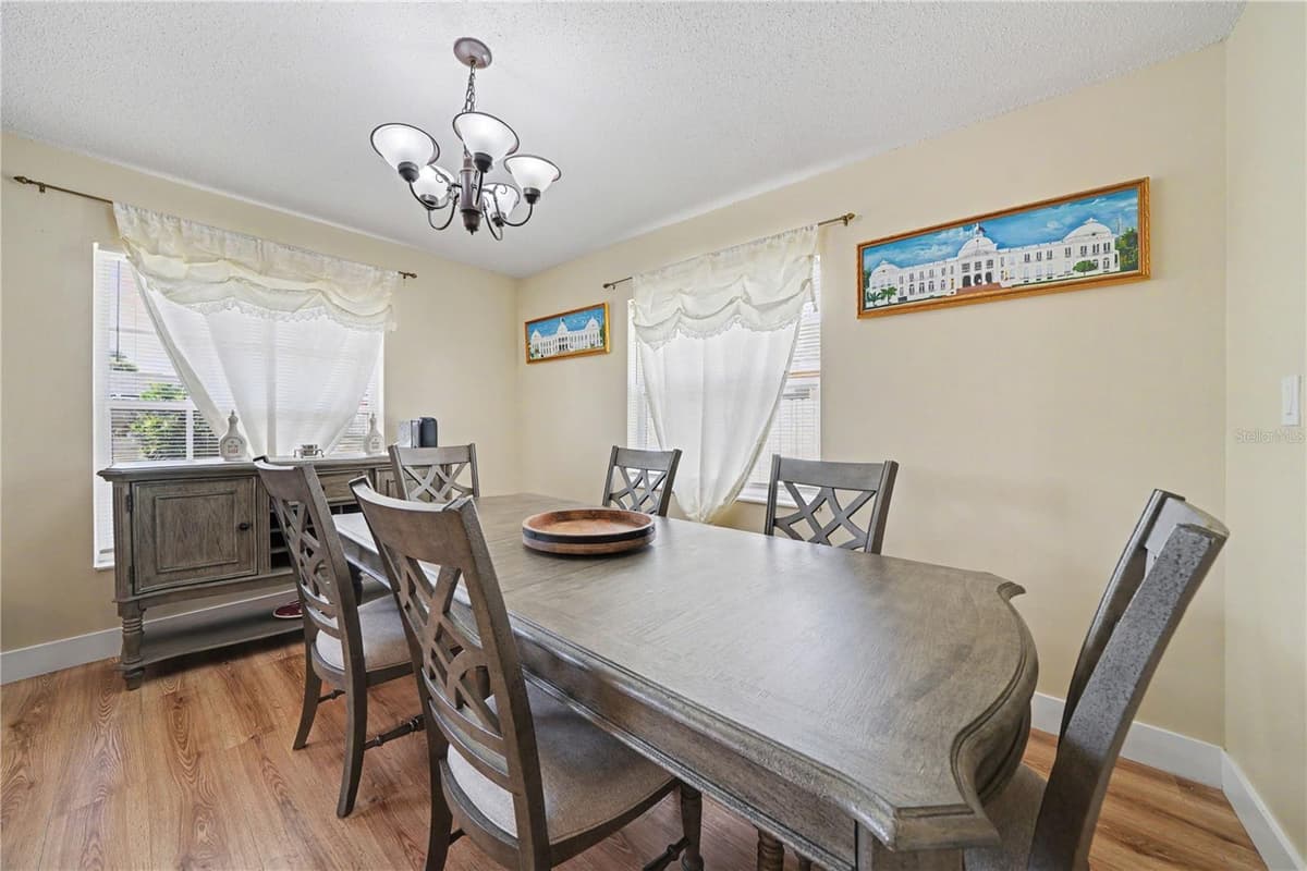 6203 TEBBETTS DRIVE — photo 7 of 20