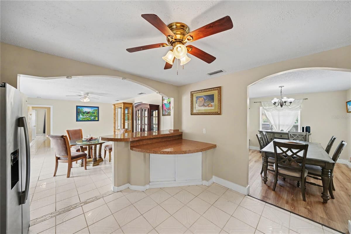 6203 TEBBETTS DRIVE — photo 10 of 20