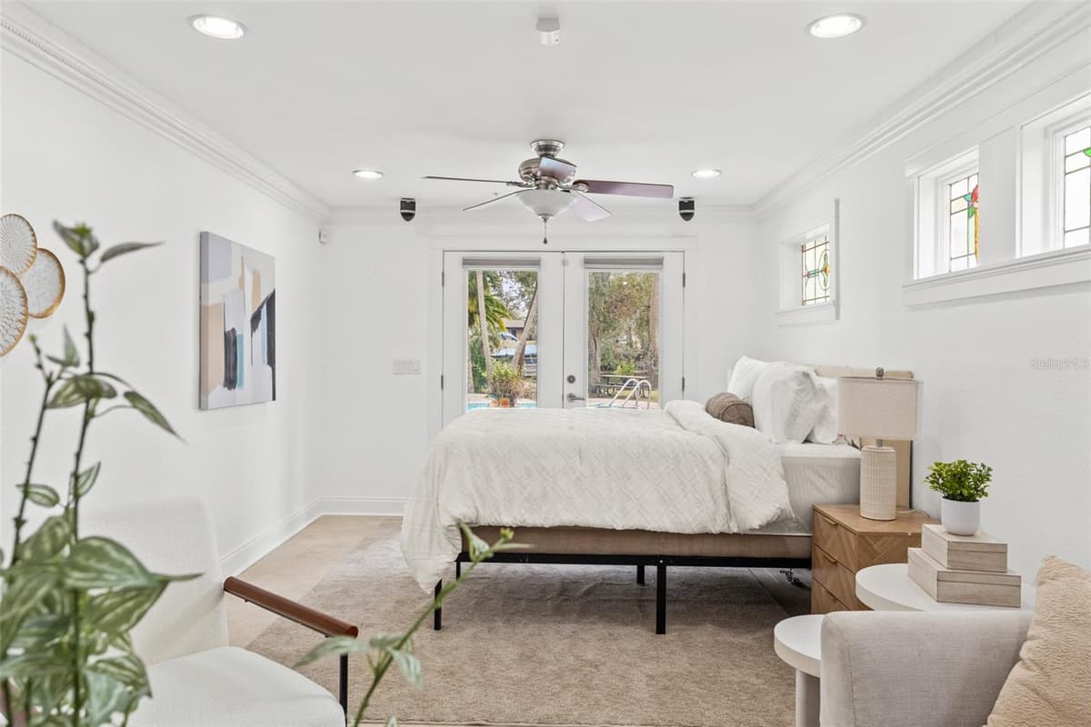 906 HENRY AVENUE — photo 37 of 96