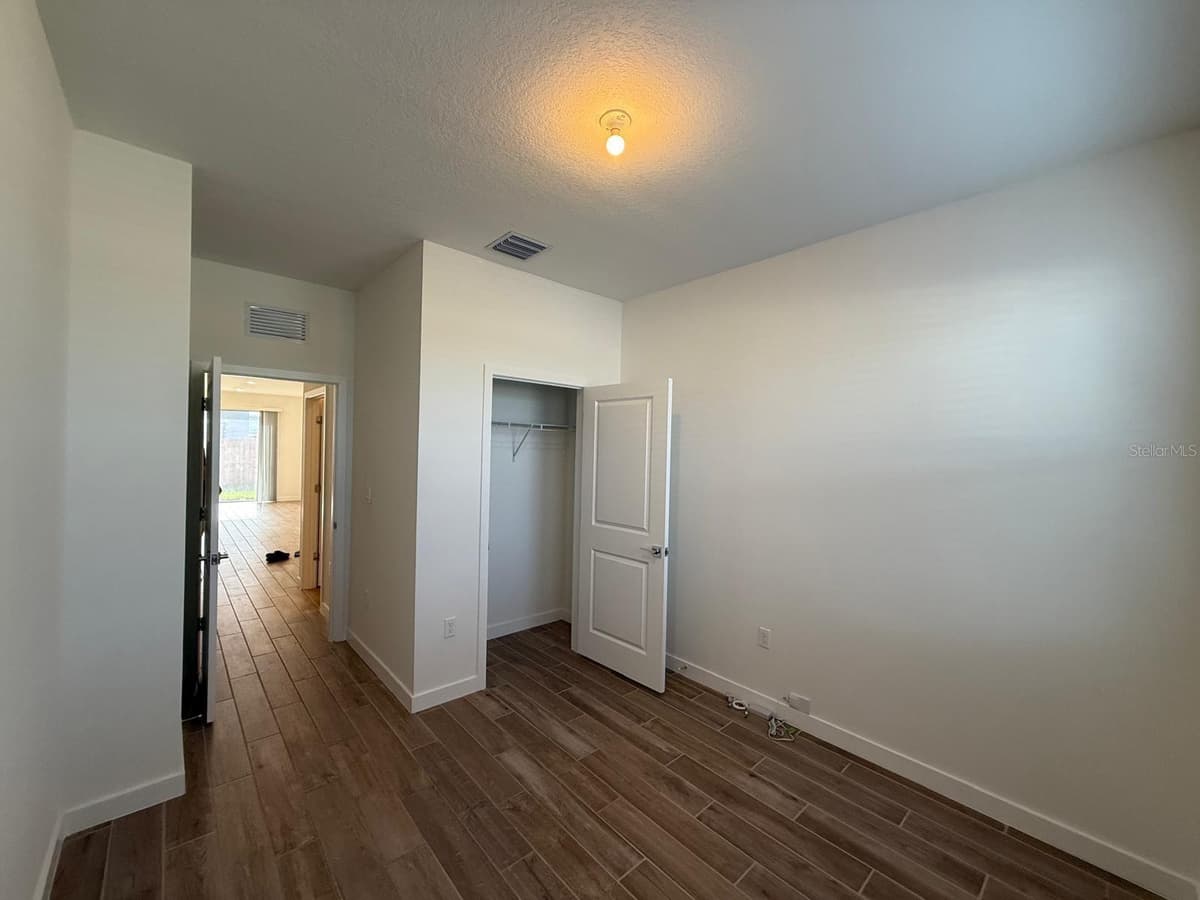 142 14TH TERRACE — photo 23 of 26