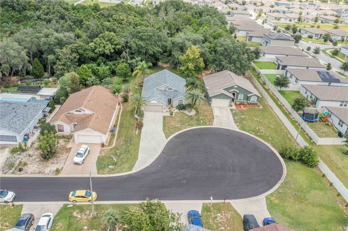 112 MONACO DRIVE — photo 43 of 46