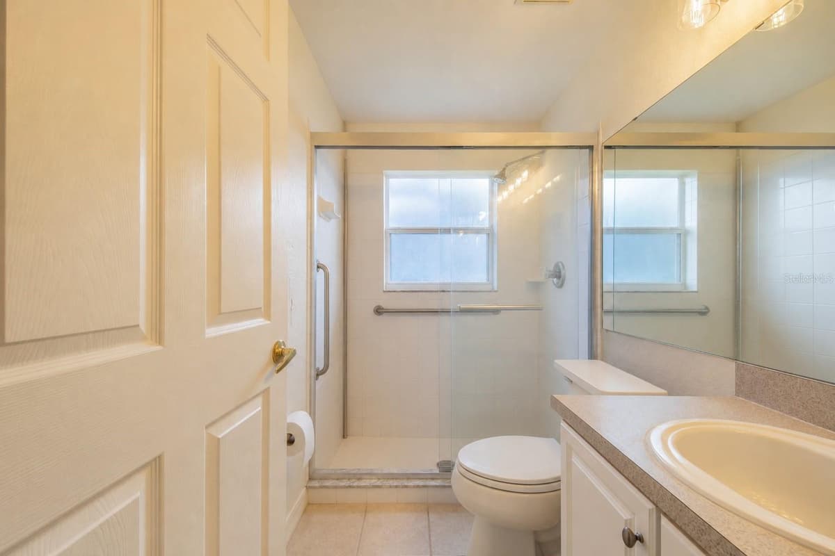 112 MONACO DRIVE — photo 21 of 46