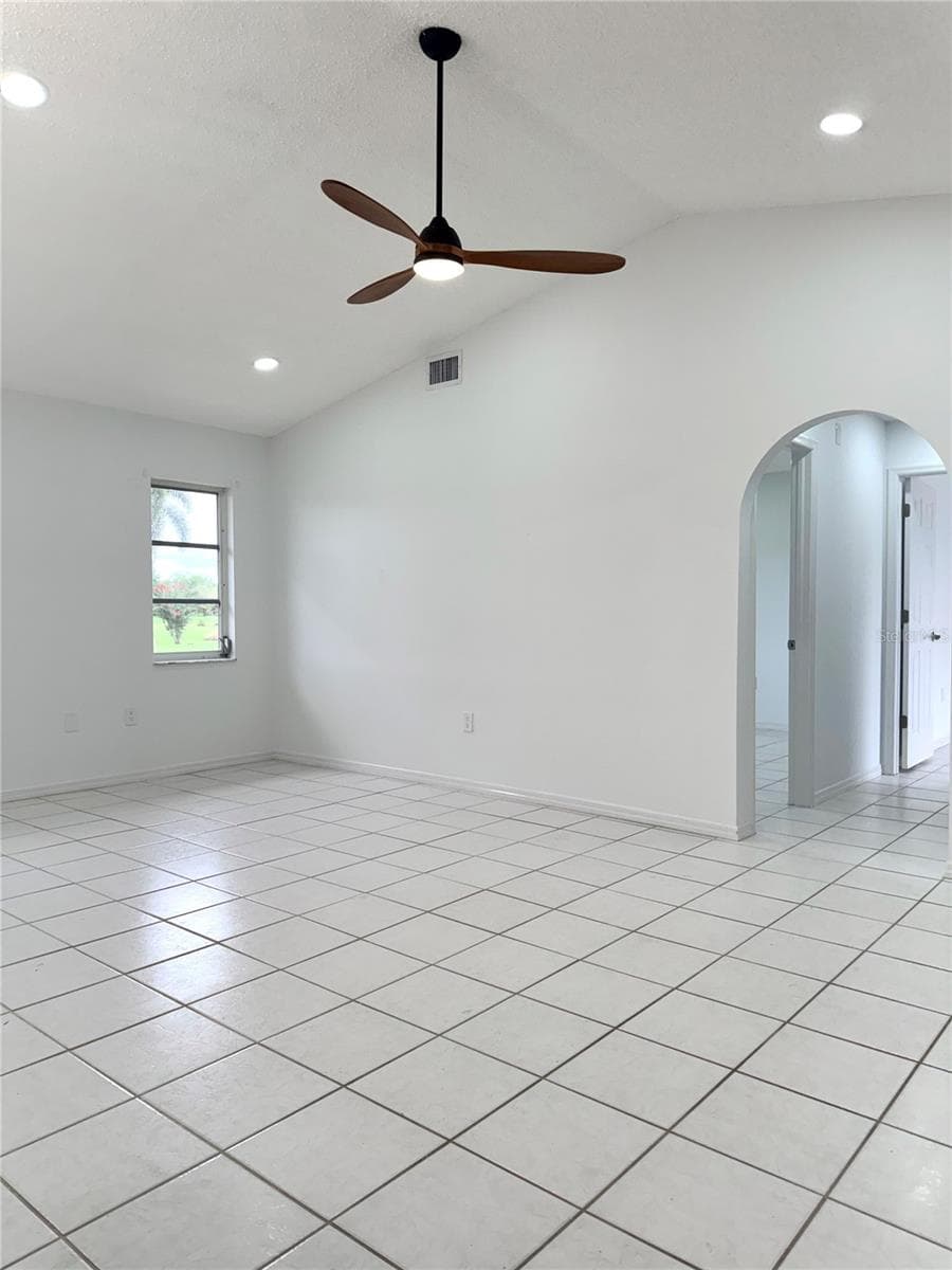 167 MOCHA COURT — photo 16 of 43