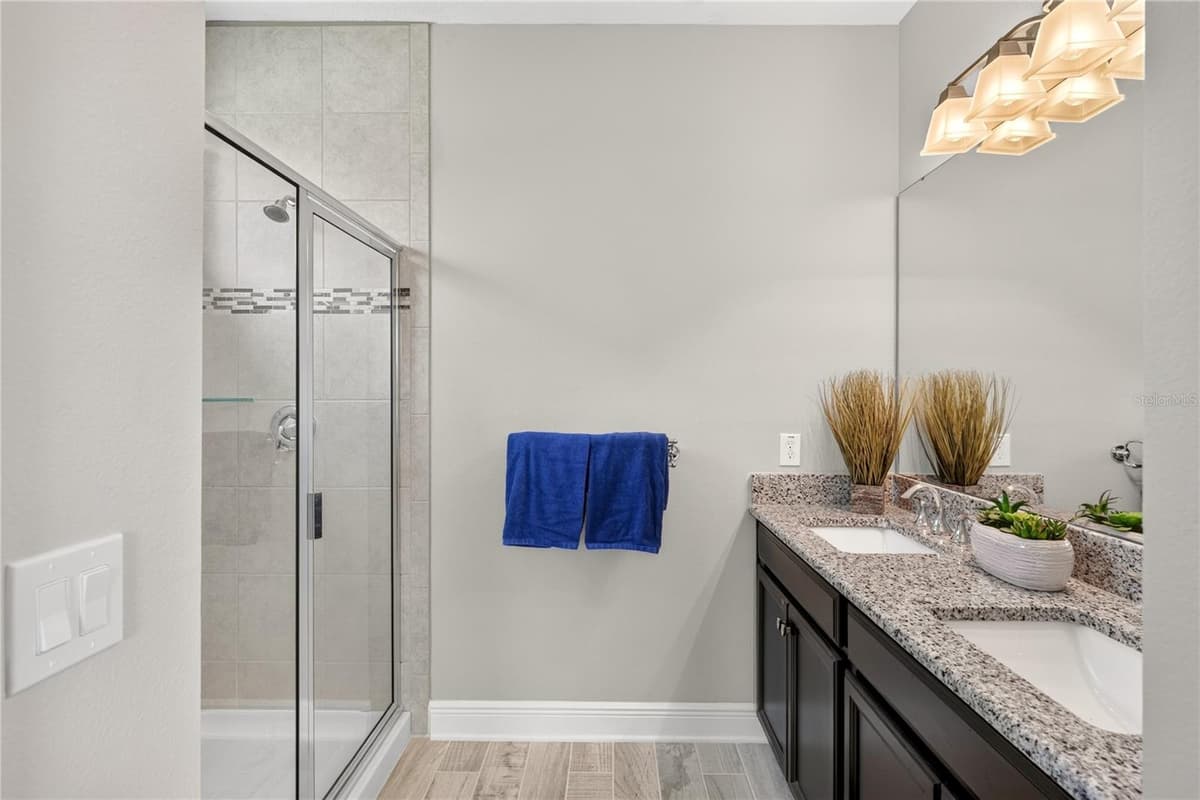 15190 SUNRISE GROVE CT — photo 35 of 61