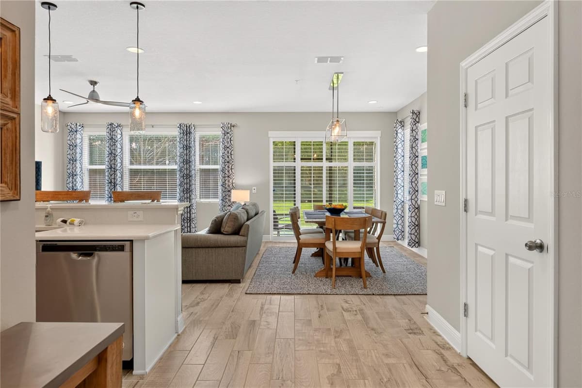 15190 SUNRISE GROVE CT — photo 3 of 61
