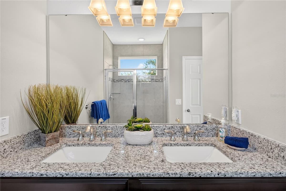 15190 SUNRISE GROVE CT — photo 38 of 61