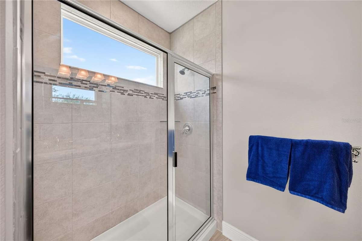 15190 SUNRISE GROVE CT — photo 37 of 61