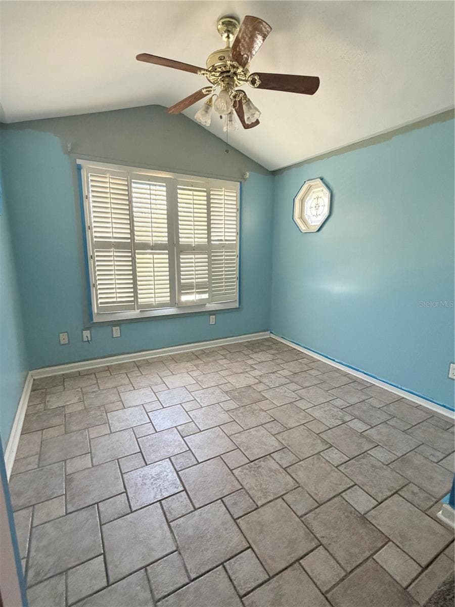 4420 TRAVELERS ROAD — photo 7 of 22