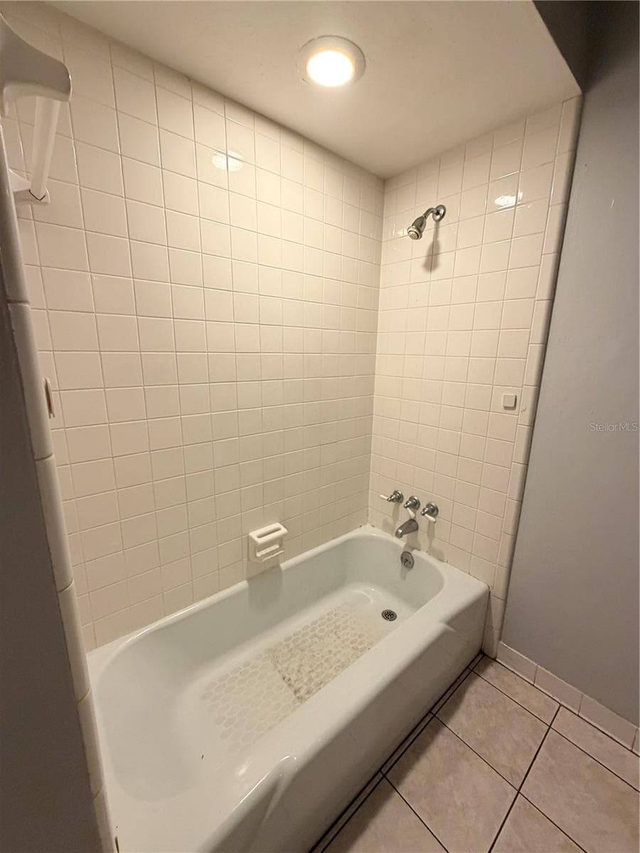 4420 TRAVELERS ROAD — photo 12 of 22