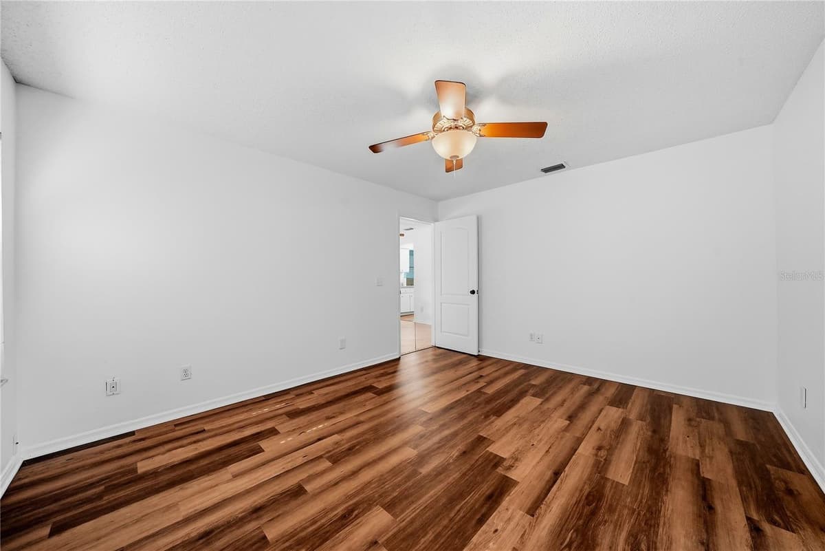 3828 HOLLOW OAK PLACE — photo 21 of 34