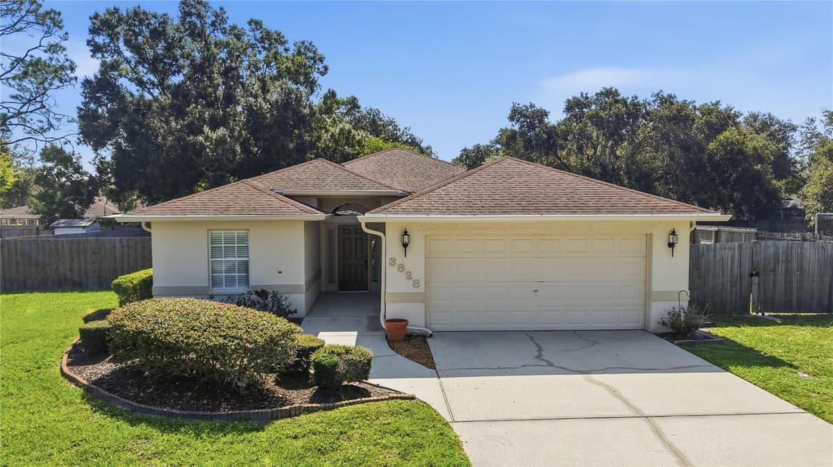3828 HOLLOW OAK PLACE — photo 1 of 34