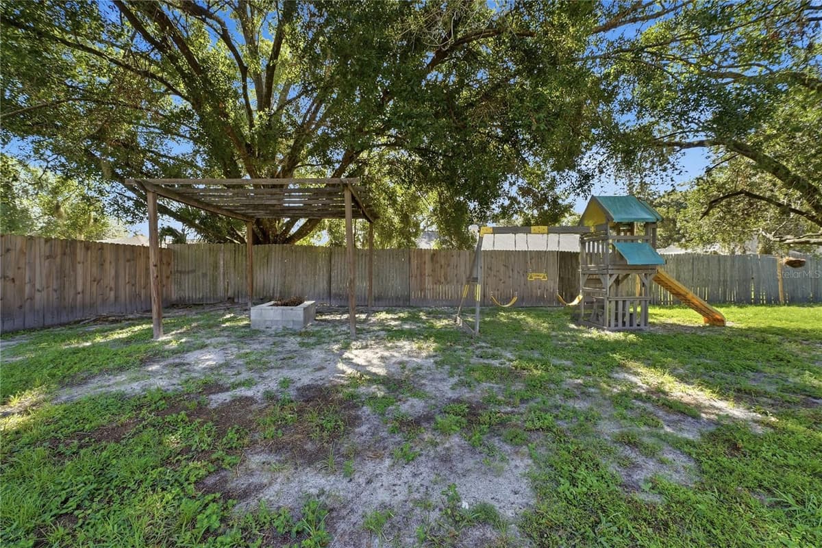 3828 HOLLOW OAK PLACE — photo 23 of 34