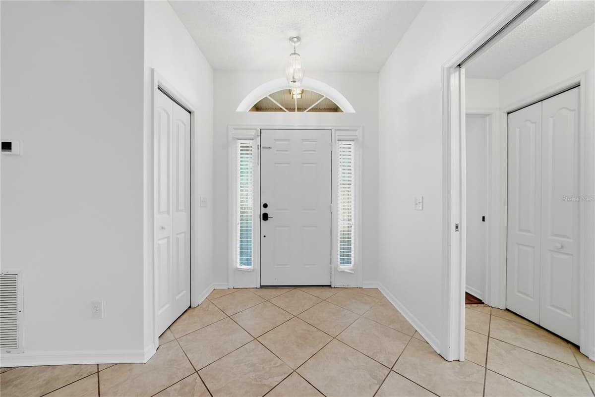 3828 HOLLOW OAK PLACE — photo 12 of 34